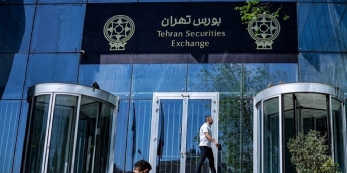 بورس تهران از محدودیت معاملاتی تا بازگشایی؛ تداوم معاملات و رشد شاخص‌ها
